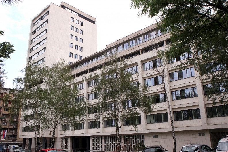 DA LI JE LJUBIVOJE ĐORĐEVIĆ UOPŠTE PRAVNIK? Petnaest godina bez diplome i bez rezultata