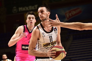 Partizan pobedom počeo pripreme, brine povreda Pokuševskog