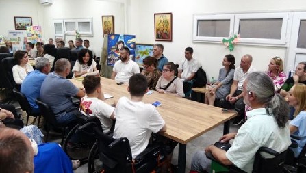 Obeležen Svetski dan Dišenove mišićne distrofije: Tema okruglog stola bio je novi lek, dokazano delotvoran (FOTO)