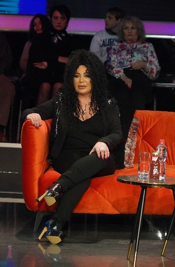 PROLAZNICI ZANEMELI OD ŠOKA! Evo u kakvom izdanju je uhvaćena Stoja Novaković (FOTO)