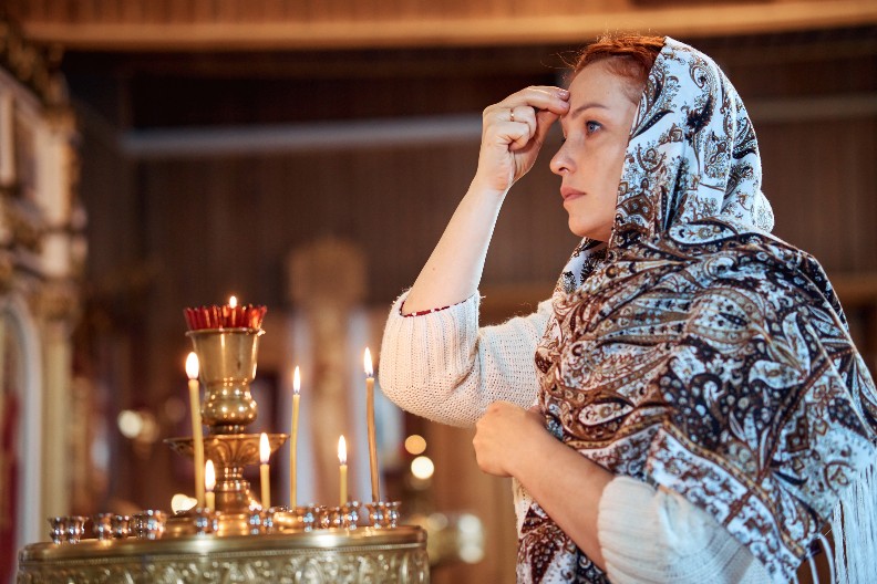 DANAS SE SLAVI POLAGANJE POJASA PRESVETE BOGORODICE Ovaj običaj OBAVEZNO ispoštujte