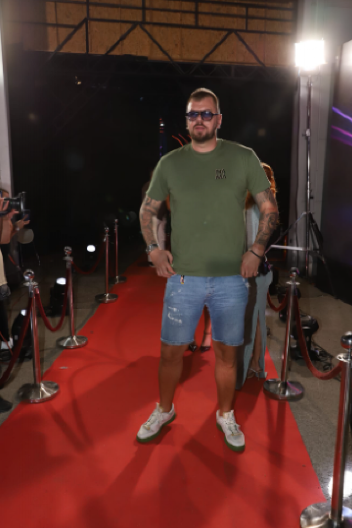 JANJUŠ OTKRIO KOLIKO IZNOSI NJEGOV HONORAR Cifra je vrtoglava, za ovoliko novca je pristao da uđe na imanje!