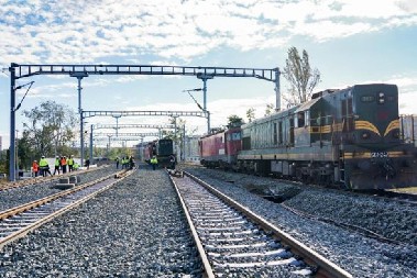 JEZIVA NESREĆA U SMEDEREVU Sudarili se voz i kombi