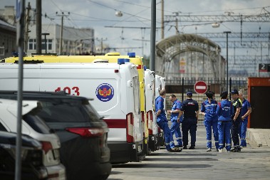 VANREDNA SITUACIJA U RUSKOM GRADU! Eksplodirao gas u stambenoj zgradi, ima MRTVIH! (FOTO)