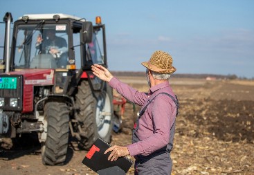 POLJOPRIVREDNICI MOGU DA ODAHNU Odobren dodatni rok za nabavku novih traktora