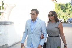 OVO JE LUKSUZNA VILA PEJOVIĆA U BEOGRADU Zdanje opasano visokim zidinama, vredi 800.000 evra, pevač nije štedeo (FOTO)