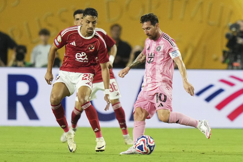 PAO DOGOVOR Mesi potpisao novi ugovor