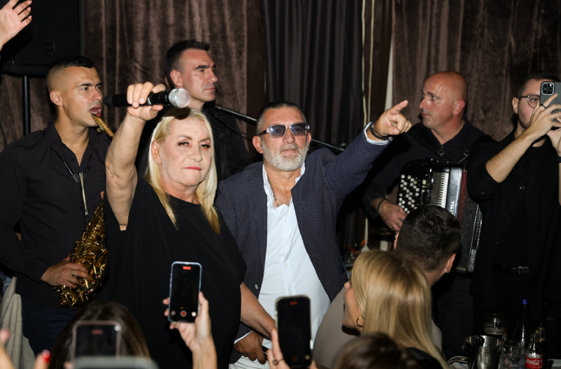 Vesna Zmijanac otvorila novu sezonu restorana "Sport"