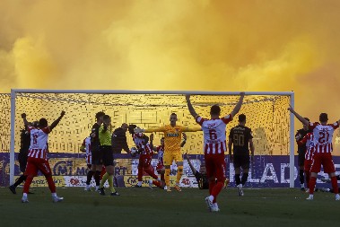PRAZNIK SRPSKOG FUDBALA Humska će biti puna za večiti derbi, ostalo još malo karata