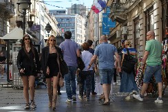 RHMZ OBJAVIO KRATKOROČNU PROGNOZU Lepo vreme još nekoliko dana, a evo kog datuma stižu jaki naleti košave!