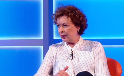 SKANDAL! DEKANKA BLOKADERKA PRIZNALA: Ja stalno idem po stranim ambasadama i pljujem po Srbiji! (VIDEO)