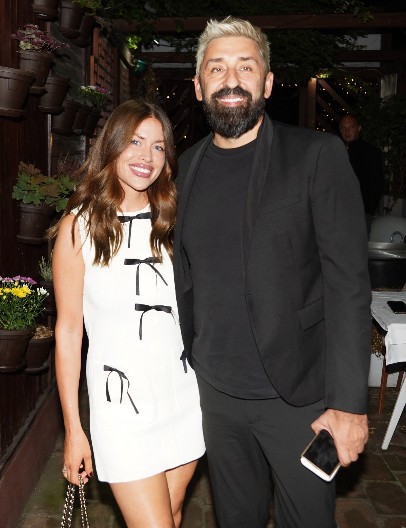 ZAVIRITE U DOM MINE I OGNJENA AMIDŽIĆA U renoviranje stana uložili 100.000 evra, prizor je neverovatan!