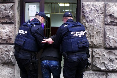 PAO NA GRANICI CRNE GORE Uhapšen Albanac (48) koga Grčka potražuje zbog pokušaja ubistva i razbojništva