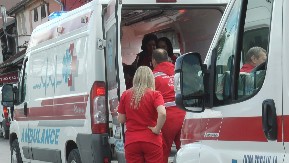 VISOKI KRVNI PRITISAK, SRČANI PROBLEMI... Telefoni Hitne pomoći se usijali u ovom gradu