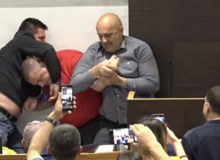 Terzić: Politička predstava Ivana Matanovića