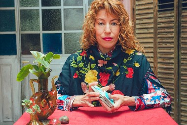 JEZIVO UPOZORENJE STRUČNJAKINJE ZA TAROT Ako vam se dešava ovih 5 stvari, na vas je bačen urok