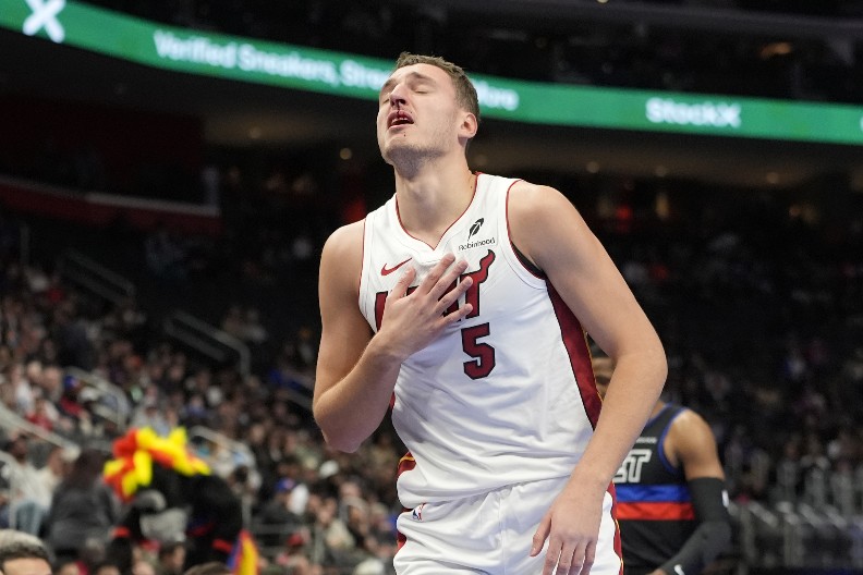 MAJSTORIJA Svi pričaju o ovom potezu Nikole Jovića (VIDEO)