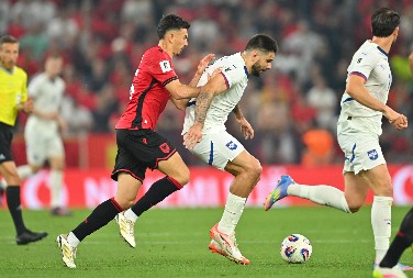 ŠTA KAŽU KLADIONICE? Ovo su kvote za meč Srbije i Albanije