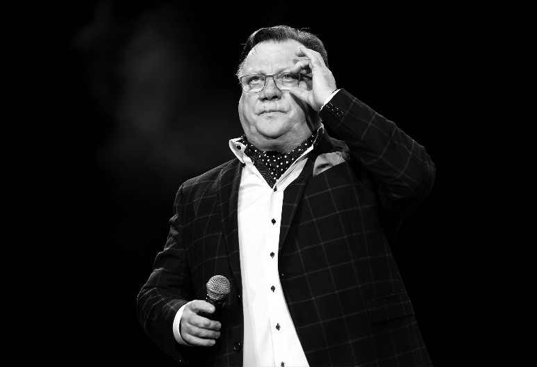 HALID BEŠLIĆ DOBIJA ULICU? Pokrenuta inicijativa da se pokojnom pevaču ukaže čast, ove njegove reči svi prepričavaju