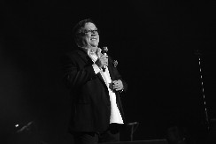 POKRENUTA INICIJATIVA DA SE HALIDU BEŠLIĆU PODIGNE BISTA: "Mnogo je uradio za ovaj kraj, nije bio svestan koliko je voljen"