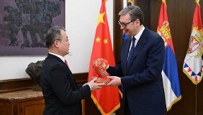 EVO ZAŠTO JE VUČIĆ ZA KINEZE ČOVEK OD POVERENJA Poruka Srbiji iz Pekinga koja je mnogima promakla