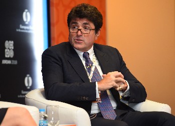 ŠOLAKOVA ŽALBA ODBIJENA U HOLANDIJI! Junajted grupa: Pokušao da inscenira "krizu" koju je sam stvorio