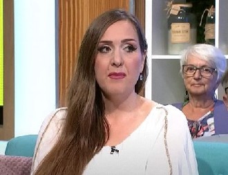 "ŠUTIRAO ME JE I TUKAO U TREĆEM MESECU TRUDNOĆE" Potresna ispovest naše glumice: "Mama je skočila u bunar zbog očevog ponašanja"