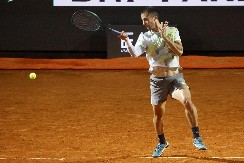 KRAJ VEĆ NA STARTU Laslo Đere odmah eliminisan