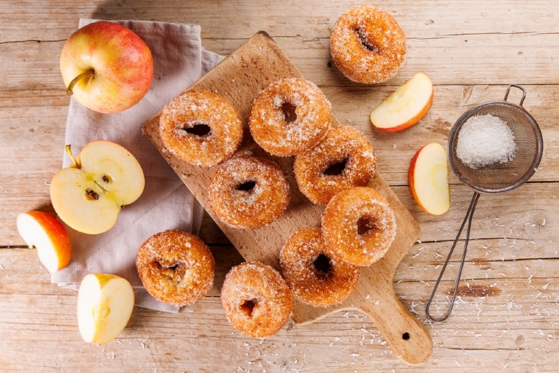 KROFNE SA JABUKAMA PO STAROM RECEPTU IZ BAKINE KUHINJE Mekane i brze