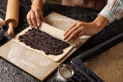 Ko proba pitu s makom po receptu Suzane Mančić neće se pokajati: Bolja je od svake štrudle, osvaja ukusom i mirisom