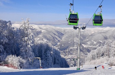 DEVOJČICA (10) IZ SRBIJE PROZVANA “ČUDOM IZ HINTERTUKSA”! Propala kroz glečer u Austriji – dve stvari su joj SPASILE ŽIVOT!