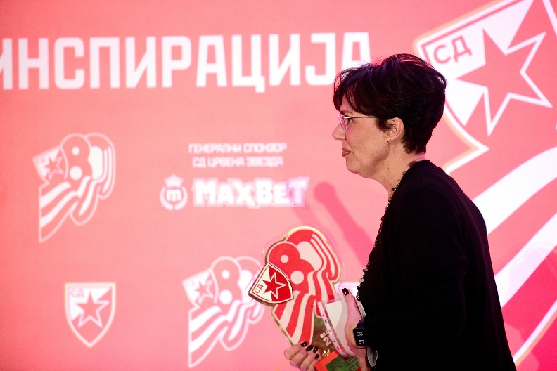 OVO SLAMA SRCA Smrt u domu Jasne Šekarić