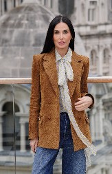 „PREVARILA SAM MUŽA NOĆ PRED VENČANJE“ Demi Mur šokirala ceo svet sočnom intimnom tajnom