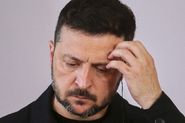 "OVA ZIMA BI MOGLA BITI POSLEDNJA ZA ZELENSKOG" Tajms: Ukrajina možda neće izdržati do proleća