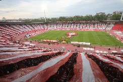 STIŽU NA "MARAKANU" Skauti Mančester junajteda dolaze da gledaju meč Zvezde i Lila zbog jednog igrača