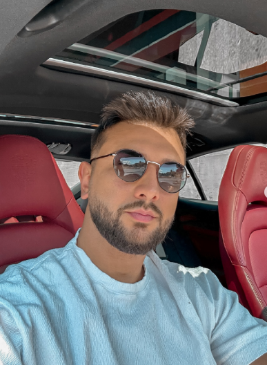 OPŠTA PANIKA NA ESTRADI Pevač dobio zabranu ulaska u EU, ostali vraćeni sa granice, a evo koji je razlog