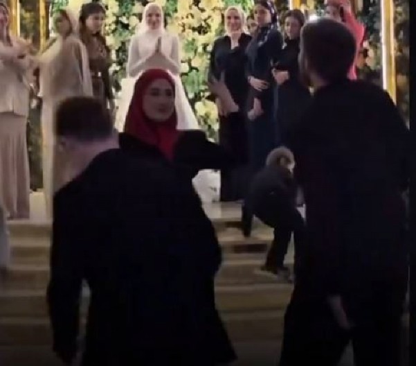 RODILA MU DETE, A ON DOVEO DRUGU Supruga zaplesala na svadbi sopstvenog muža, "srce mi je slomljeno, ali ponos nije"