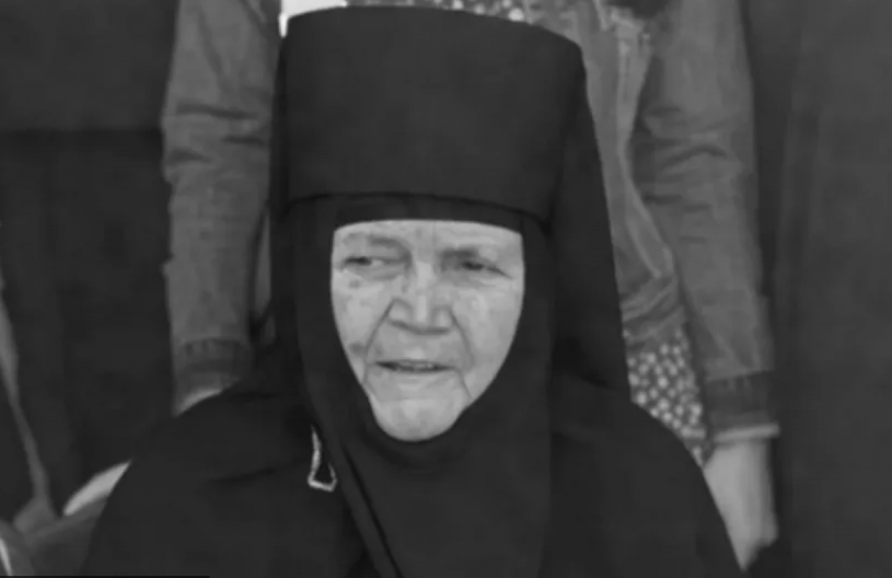 UPOKOJILA SE MATI EVGENIJA: Tiha svetlost Pokajnice i monahinja jake molitve