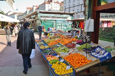 Cene povrća i voća na pijacama u novembru – evo šta je pojeftinilo