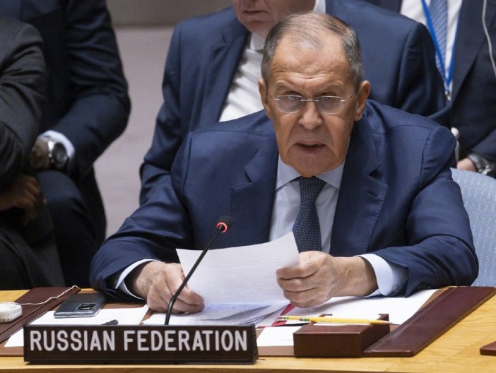 LAVROV UPRO PRSTOM U TREĆEG: Uvek kažemo da Rusija ima dva glavna saveznika, ali ni ovog ne treba zaboraviti