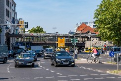 NEMCE HVATA PANIKA Industrija na udaru, konkurencija ih prestiže