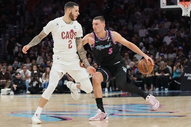 SLABO VEČE SRPSKIH REPREZENTATIVACA Jović i Vukčević zajedno ubacili pet poena