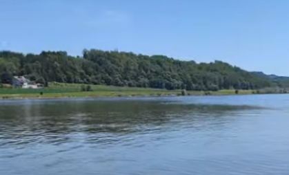 IZVUČENO TELO IZ DUNAVA! Prolaznici primetili da nešto pluta, usledio ŠOK kada je otkriveno šta