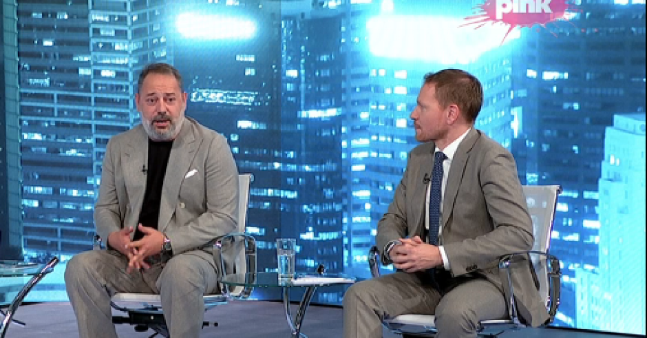 "TI SI KRETEN" Obračun u Hit tvitu! Babić žestoko odgovorio Antonijeviću zbog Srebrenice