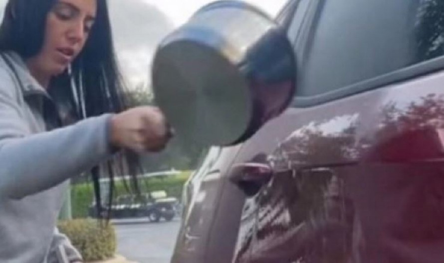 ULUBILI STE LIM NA AUTOMOBILU, NE MORATE KOD MAJSTORA Vrućom vodom i gumom za otpušavanje vratite ga u prvobitno stanje