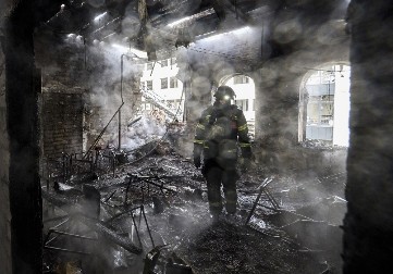 KRVAVA BITKA U HARKOVSKOJ OBLASTI, 3 POGINULIH U RUSKOM RAKETNOM NAPADU! Među ranjenima i tinejdžeri!