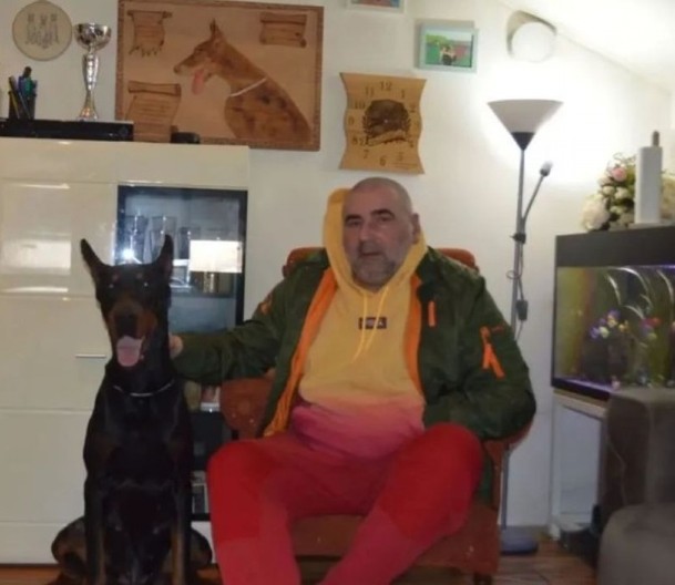 MIKI ĐURIČIĆ VIŠE NE ŽIVI U KUPINOVU Imao je dobar razlog da napusti rodno mesto, a evo gde se preselio sa suprugom i decom