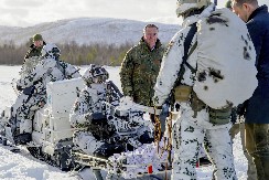 "POSLEDNJE MIRNO LETO U EVROPI" Dešava se ono o čemu je Vučić pričao! U Berlinu predviđaju ruski napad na NATO "ranije nego što se očekivalo"