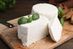 OVO SU CENE SIRA U SRBIJI Najjeftiniji košta 500 dinara