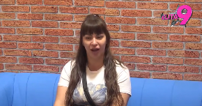 MILJANA KULIĆ KORISTI TELEFON U ELITI? Pojavio se snimak, izlanula se u programu uživo (VIDEO)